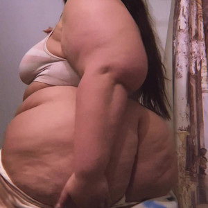 Video by plump_princess published on July 25,2023 05:08:00 - BestThots