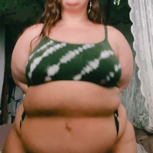 Video by plump_princess published on March 8,2023 09:48:00 - BestThots