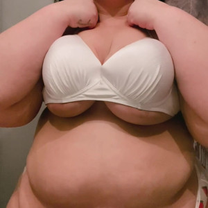 Video by plump_princess published on July 7,2023 10:29:00 - BestThots