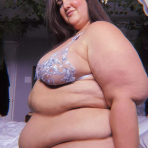 Video by plump_princess published on June 11,2023 08:51:00 - BestThots