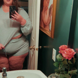 Video by plump_princess published on July 9,2023 16:19:00 - BestThots