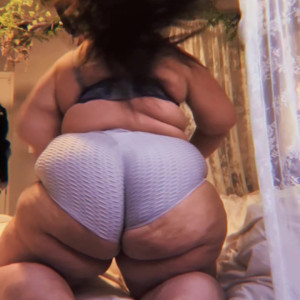 Video by plump_princess published on March 27,2023 11:33:00 - BestThots