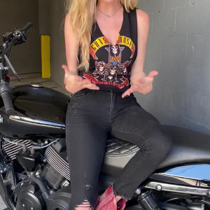 heyitscodee #3564598
