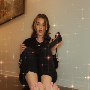 Video by feetznation published on May 19,2023 21:10:00 - BestThots
