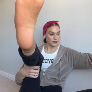 Video by feetznation published on March 17,2023 21:08:00 - BestThots