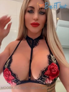 carlaboom #9751411