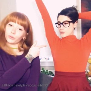Video by skylarsharkfree published on June 2,2023 13:35:00 - BestThots