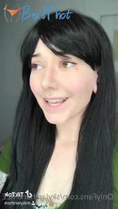 skylarsharkfree #9740907