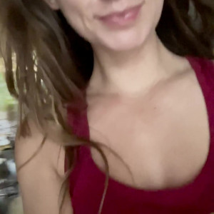 Video by hellojewels published on April 7,2023 01:17:00 - BestThots