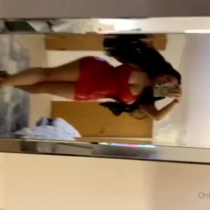 Video by brunettebabiii published on October 16,2023 17:49:40 - BestThots