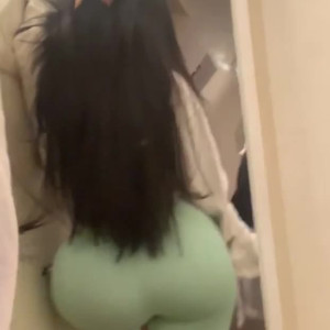 Video by brunettebabiii published on October 16,2023 17:49:42 - BestThots