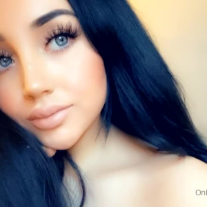 Video by brunettebabiii published on October 16,2023 18:46:45 - BestThots