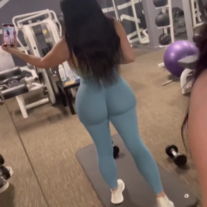 Video by brunettebabiii published on October 16,2023 17:50:19 - BestThots