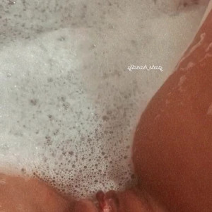 Video by gabs_handly published on March 2,2023 22:05:00 - BestThots