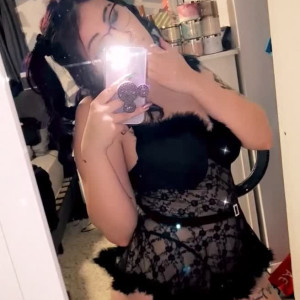coralinebb #4062716