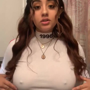 Video by sofiamoonxxx published on March 15,2023 02:45:00 - BestThots