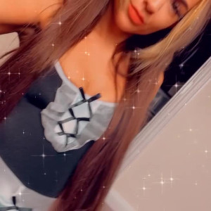 Video by princessxxlia published on April 9,2023 20:35:00 - BestThots