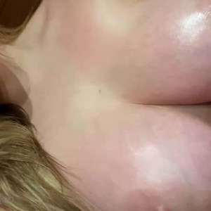 Video by miamalkova published on April 18,2023 00:13:00 - BestThots