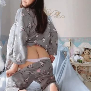 Video by pattiecosplay published on April 15,2023 06:00:00 - BestThots