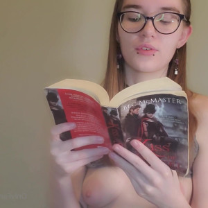 Video by izzy_hellbourne published on May 24,2023 03:51:00 - BestThots