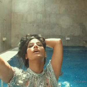 poonampandeytv #3568436