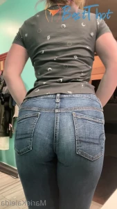 mariekaleida #9739115