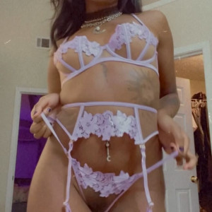 Video by kayyybear published on April 19,2023 04:44:00 - BestThots
