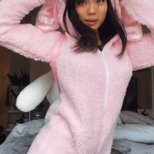 Video by icanbeurnuocmami published on July 11,2023 00:06:00 - BestThots