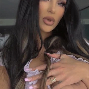 Video by harleygunnervip published on April 17,2023 23:22:00 - BestThots