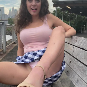 Video by onaartist published on July 15,2023 19:36:00 - BestThots