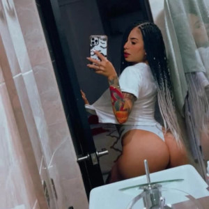 Video by kattmodel published on June 1,2023 05:54:00 - BestThots