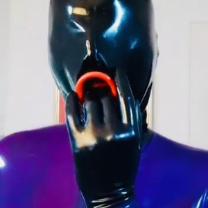 Video by heavyrubberette_free published on June 2,2023 19:25:00 - BestThots