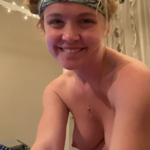 Video by nikolenashxxx published on May 15,2023 10:06:00 - BestThots