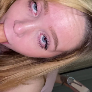 Video by nikolenashxxx published on June 10,2023 12:01:00 - BestThots