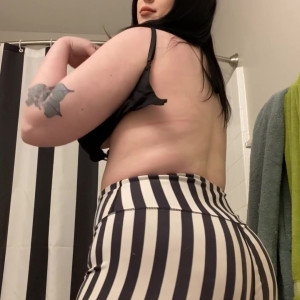 Video by weepingxdevil published on May 13,2023 16:26:00 - BestThots