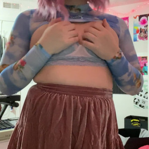 Video by roxannerom published on March 9,2023 11:44:00 - BestThots