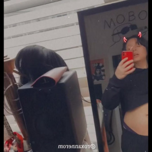 Video by roxannerom published on March 19,2023 06:27:00 - BestThots