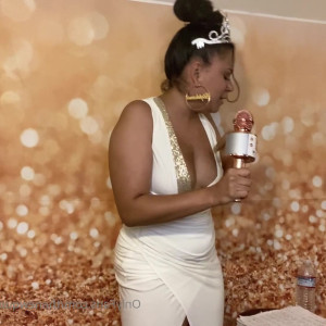 Video by thenewqueenofcomedy published on June 20,2023 17:53:00 - BestThots