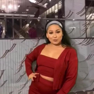 Video by thenewqueenofcomedy published on May 21,2023 02:41:00 - BestThots