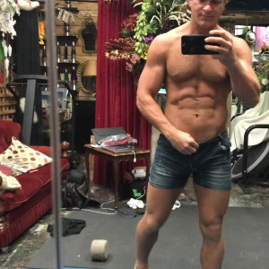 Video by brentrayfraserxxx published on August 24,2023 17:18:04 - BestThots