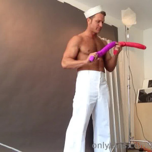 Video by brentrayfraserxxx published on August 24,2023 18:25:03 - BestThots