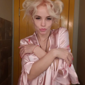 Video by juleeya69 published on August 2,2023 14:27:00 - BestThots