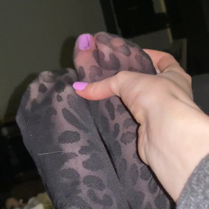 Video by pantyhose_princess99 published on July 18,2023 08:49:00 - BestThots