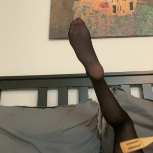 Video by pantyhose_princess99 published on August 9,2023 01:30:00 - BestThots