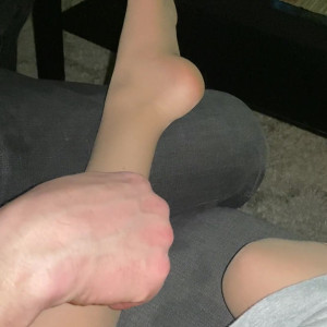 Video by pantyhose_princess99 published on July 19,2023 18:58:00 - BestThots