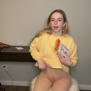 Video by pantyhose_princess99 published on July 28,2023 15:08:00 - BestThots