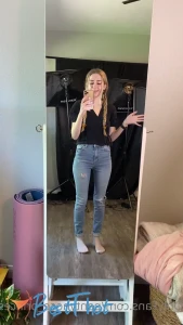 Video by pantyhose_princess99 published on January 20,2025 18:00:27 - BestThots