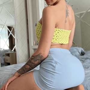 alinahenessy #4480837