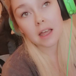 Video by xivy-wildx published on April 3,2023 03:21:00 - BestThots