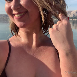 mandysweet2020 #3578113